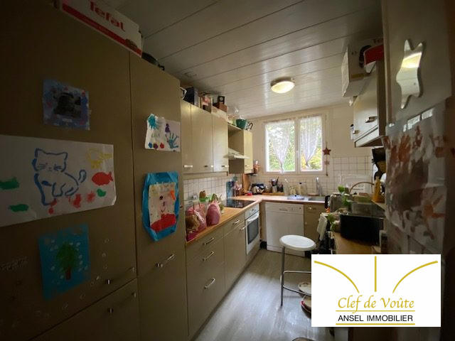 Appartement - 81 m² - 5 pièces