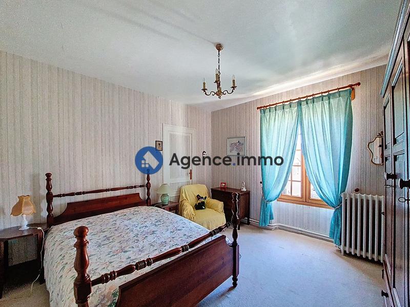 Maison - 170 m² - 8 pièces