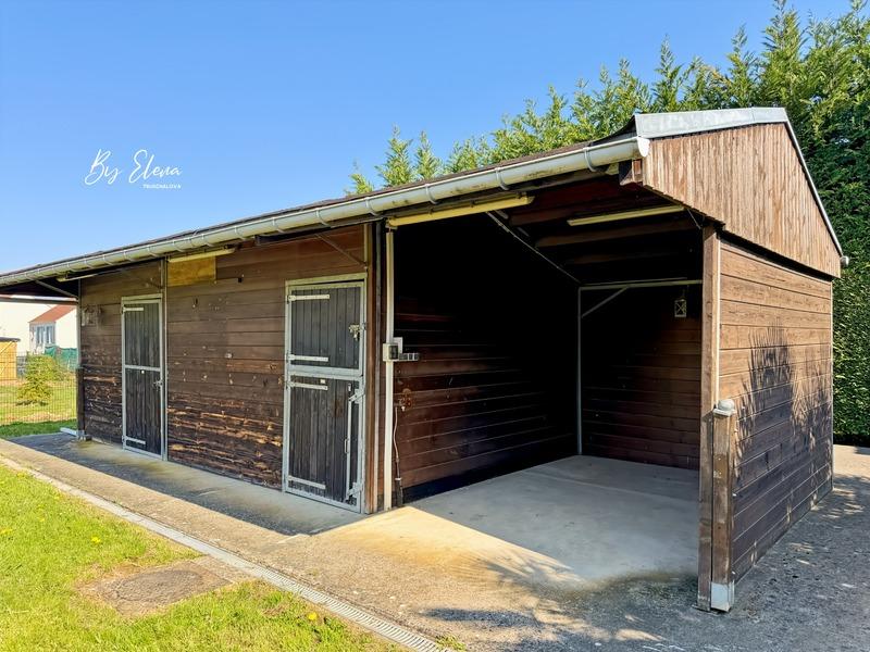 Terrain constructible - 967 m²