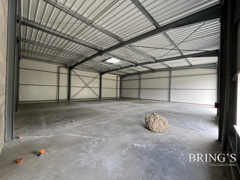 Local d'activités - 200 m²