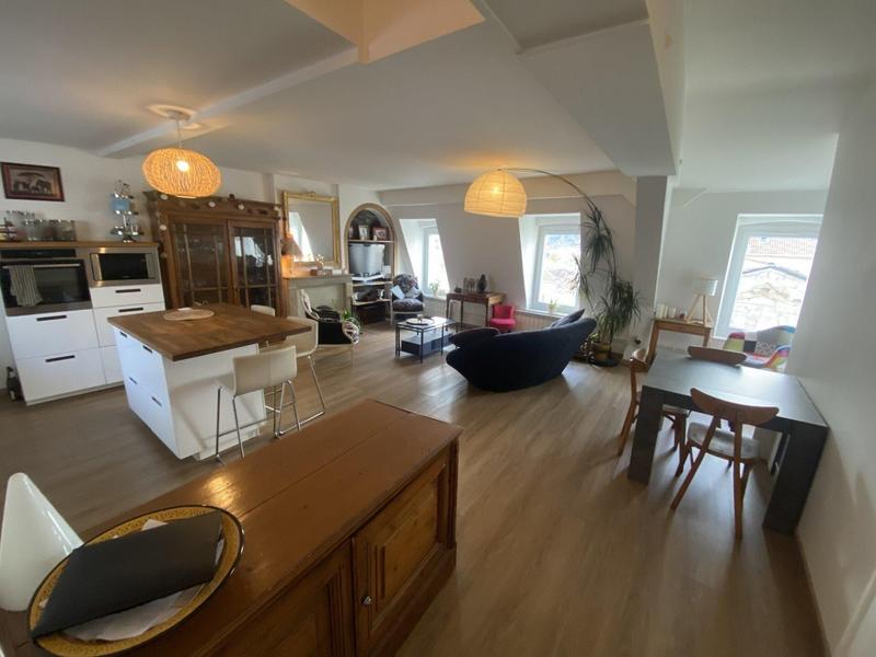 Appartement - 122 m² - 6 pièces