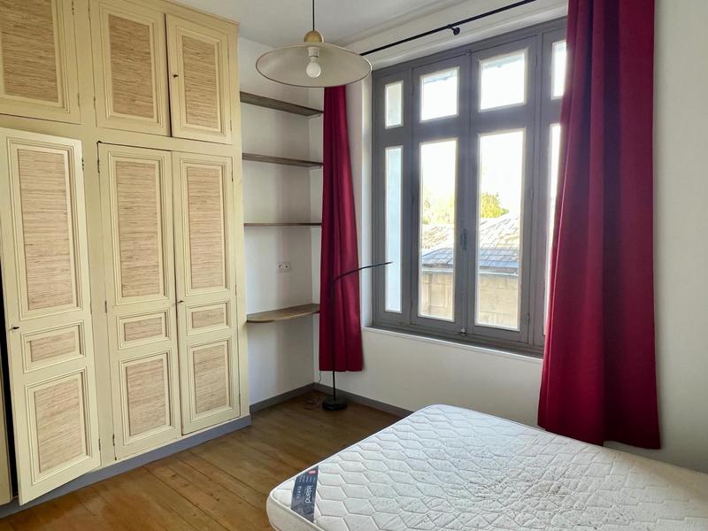 Maison - 362 m² - 11 pièces