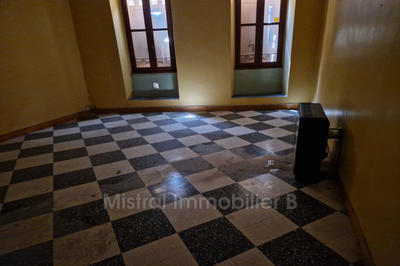 Appartement - 166 m² - 5 pièces