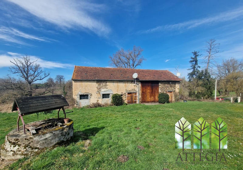 Maison traditionnelle - 151 m² - 7 pièces