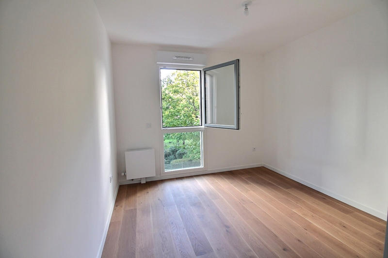 Appartement - 86 m² - 4 pièces