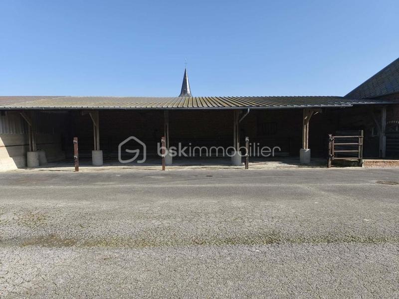 Corps de ferme - 150 m² - 1 pièce