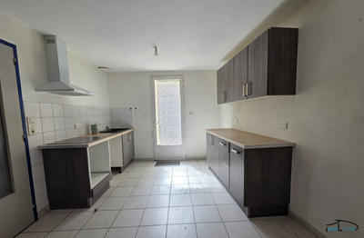 Maison - 94 m² - 4 pièces