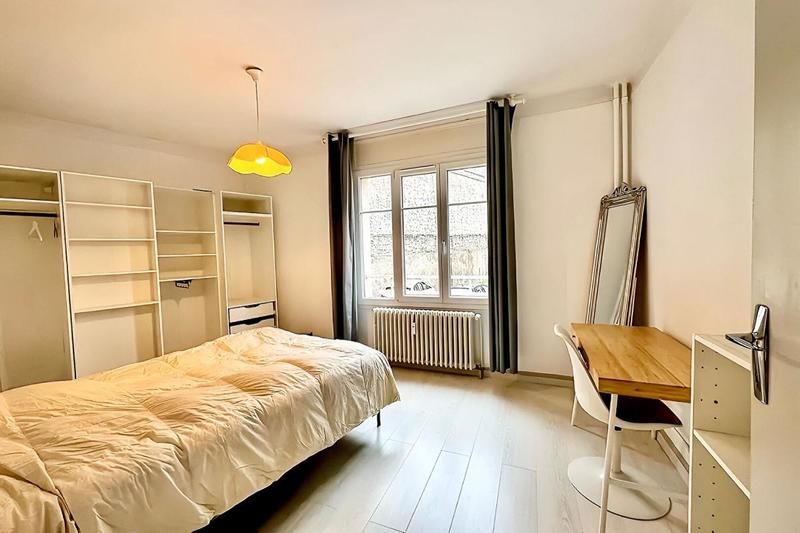 Appartement - 92 m² - 4 pièces