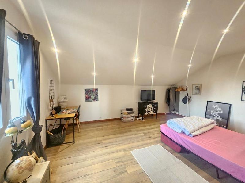 Maison - 145 m² - 4 pièces