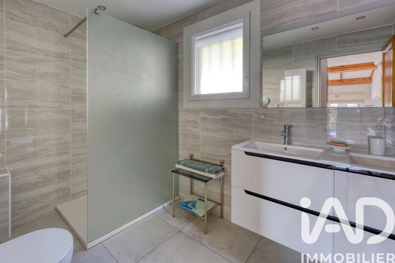 Maison - 162 m² - 7 pièces