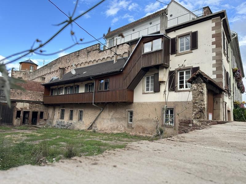 Maison ancienne - 125 m² - 6 pièces