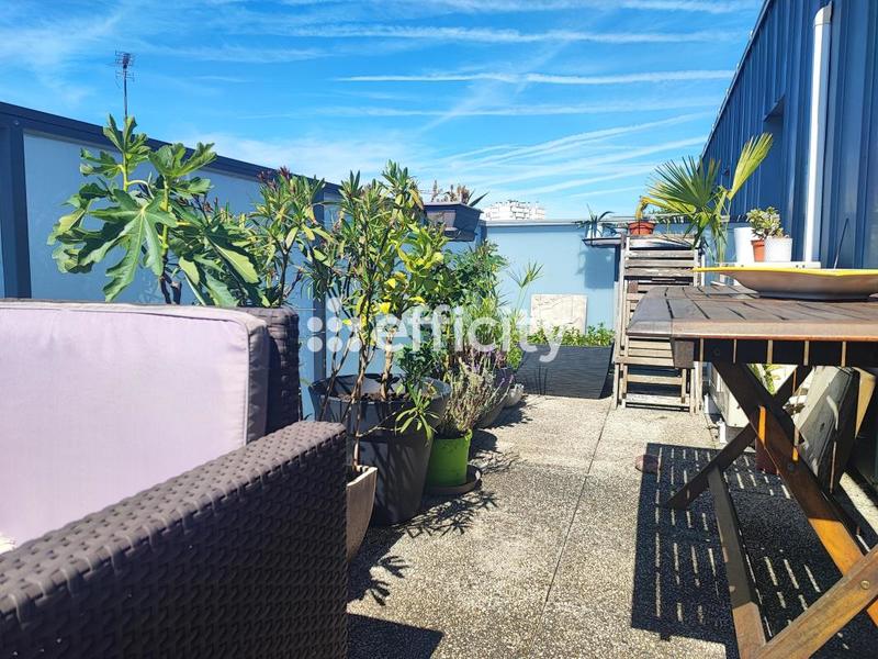 Appartement - 75 m² - 4 pièces