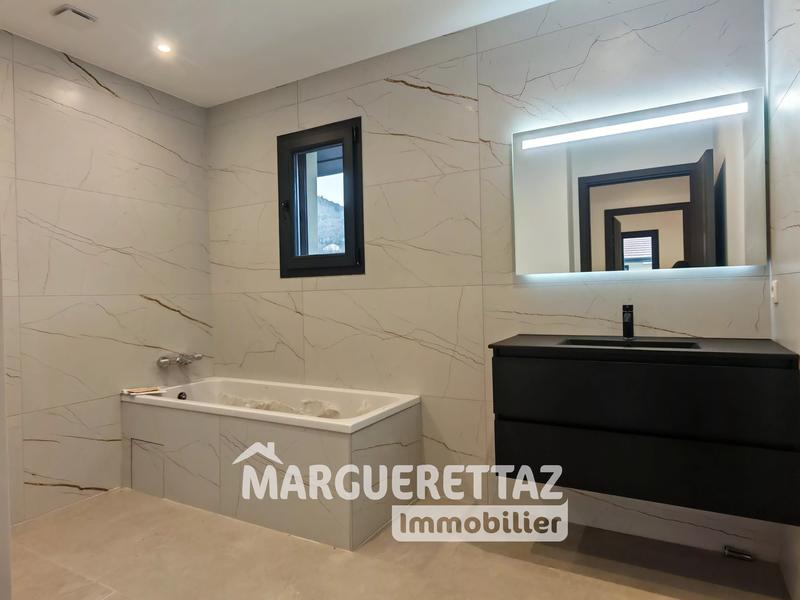 Villa - 120 m² - 4 pièces