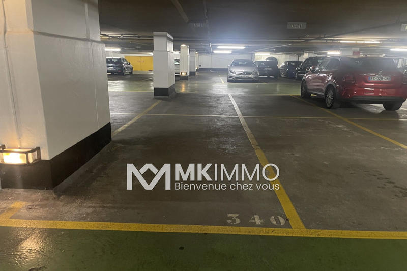 Appartement - 130 m² - 5 pièces