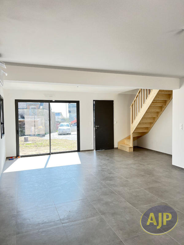 Maison - 89 m² - 4 pièces