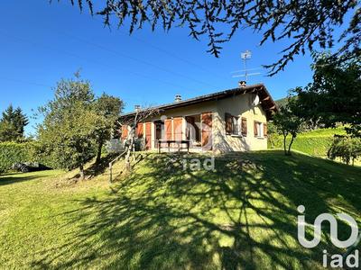 Maison - 96 m² - 6 pièces