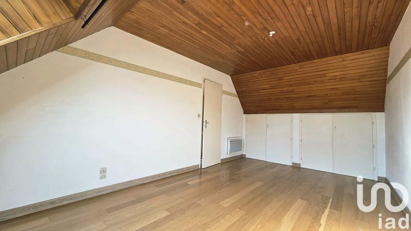 Maison - 117 m² - 8 pièces