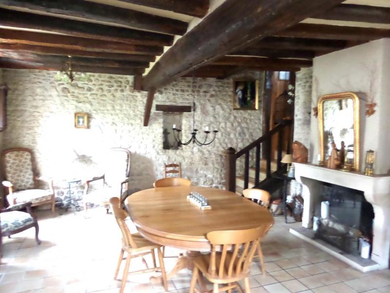 Maison - 170 m² - 7 pièces