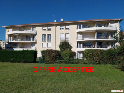 Appartement - 82 m² - 4 pièces