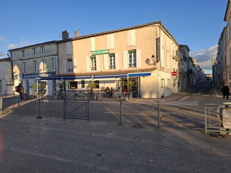 Immeuble - 290 m² - 11 pièces