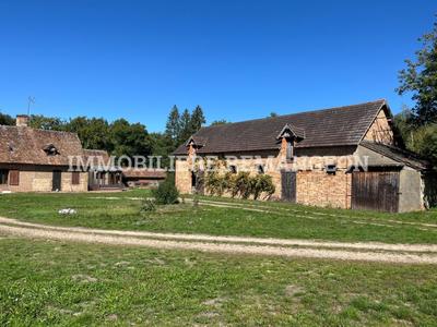 Corps de ferme - 142 m² - 7 pièces