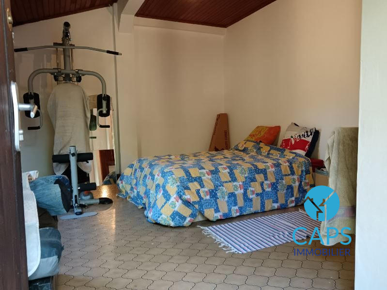 Maison - 96 m² - 4 pièces