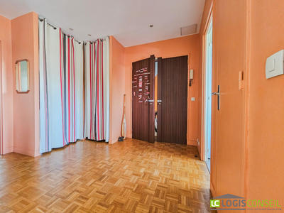 Appartement - 114 m² - 5 pièces