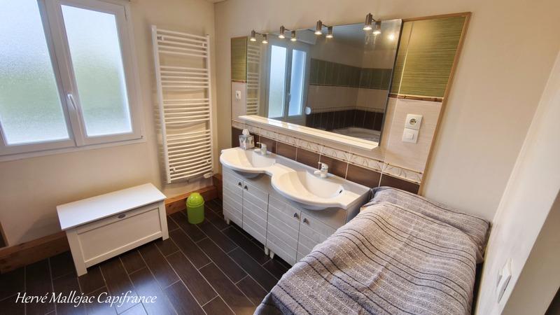 Maison - 173 m² - 7 pièces