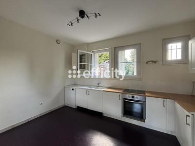 Maison - 70 m² - 4 pièces