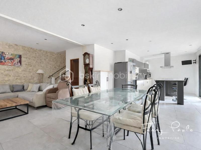 Maison - 132 m² - 4 pièces