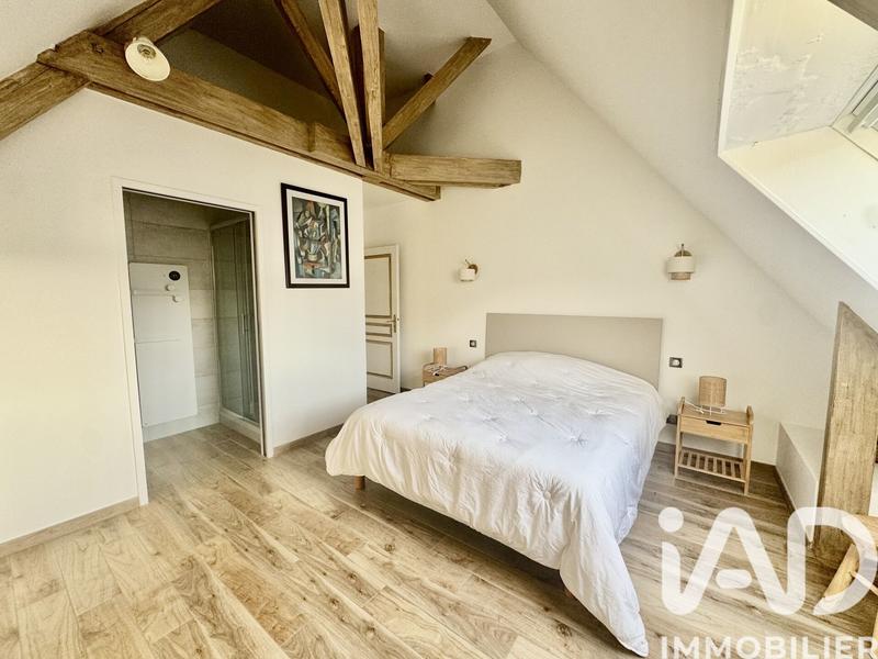 Maison - 262 m² - 7 pièces