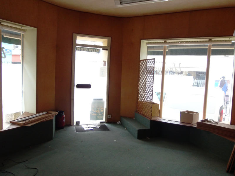 Local commercial - 117 m² - 6 pièces