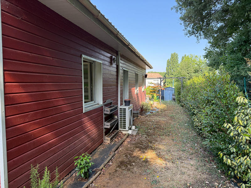 Maison - 94 m² - 5 pièces