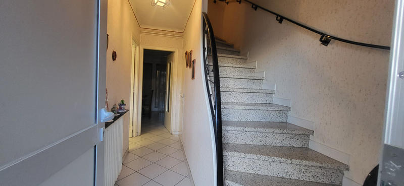 Maison - 83 m² - 4 pièces
