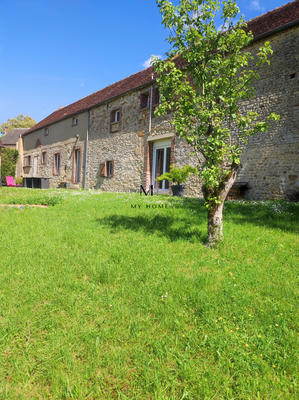 Maison ancienne - 233 m² - 10 pièces