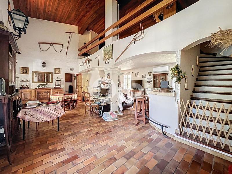 Villa - 174 m² - 4 pièces