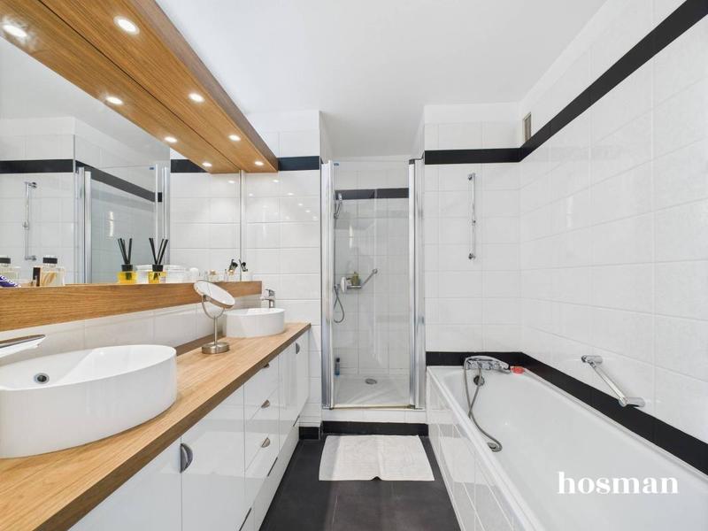 Appartement - 106 m² - 5 pièces