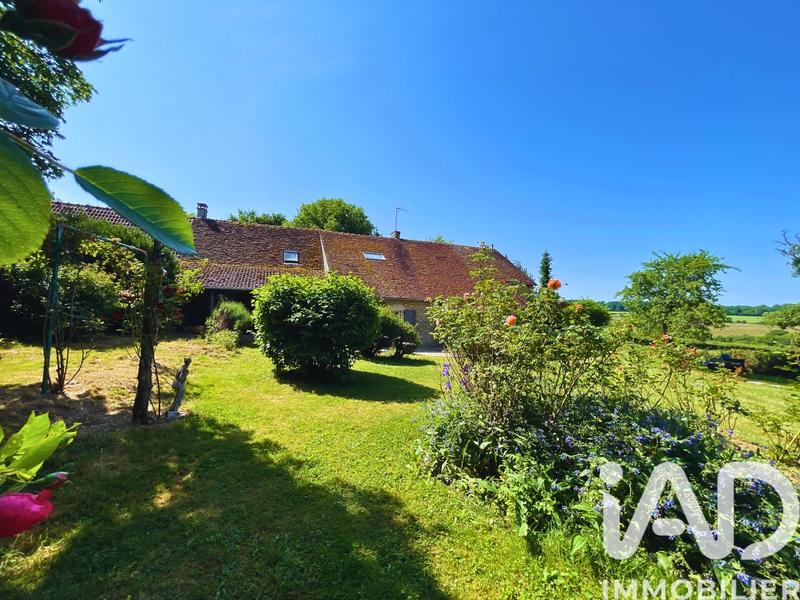 Maison - 178 m² - 8 pièces