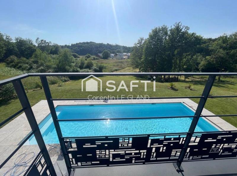 Maison - 200 m² - 7 pièces