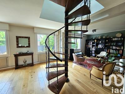 Maison - 128 m² - 5 pièces