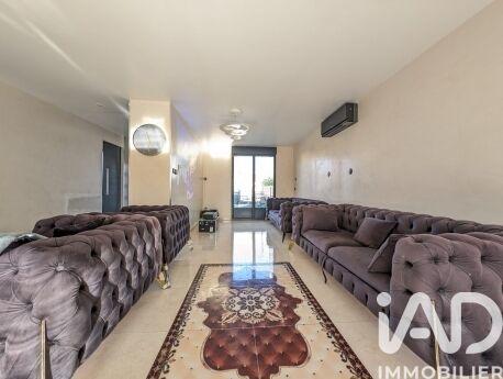 Maison - 185 m² - 7 pièces