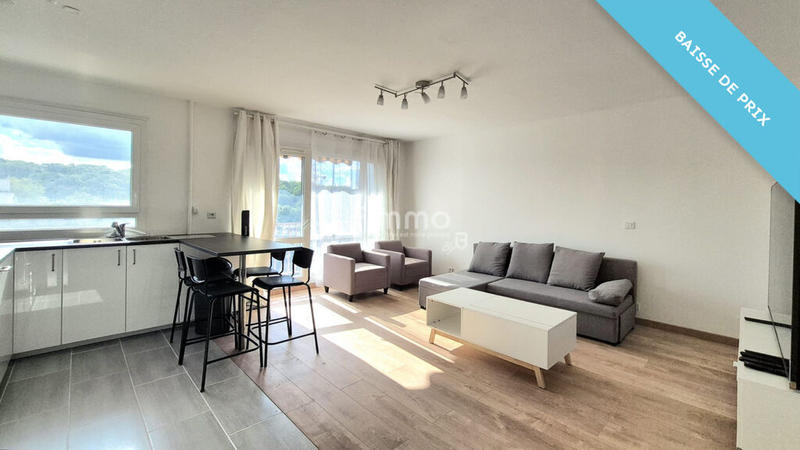 Appartement - 82 m² - 4 pièces