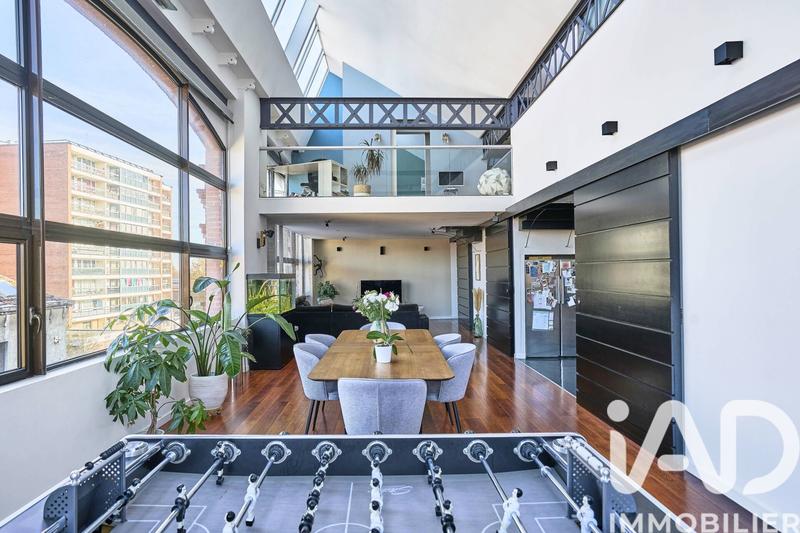 Loft - 210 m² - 5 pièces