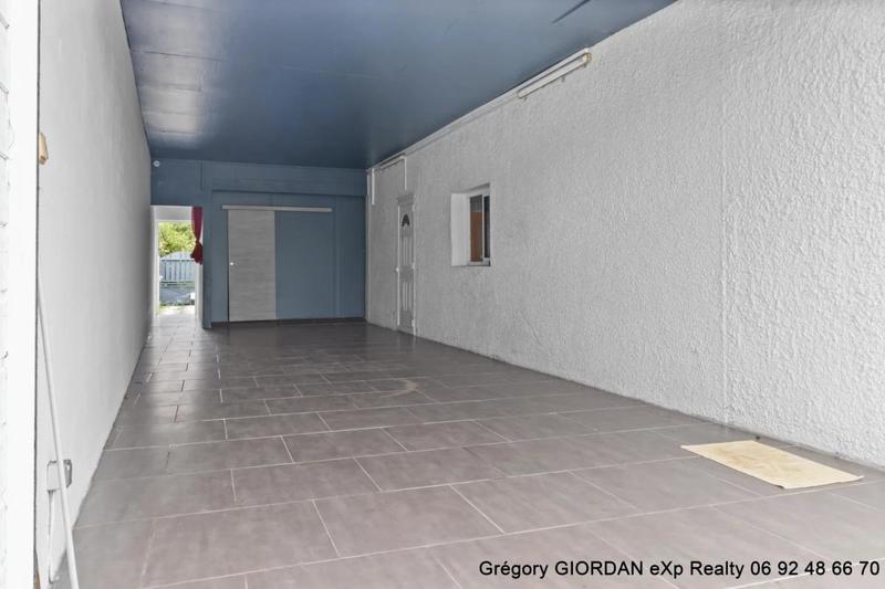 Maison - 165 m² - 3 pièces