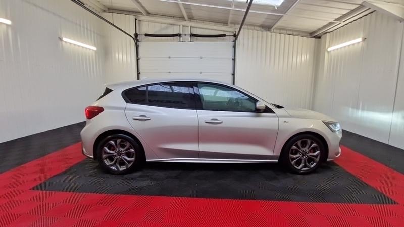 Ford Focus 1.0 Flexifuel Hyb 125 St-Line Style