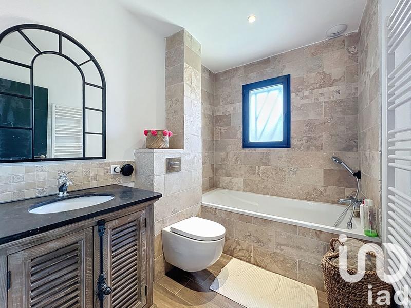 Maison - 107 m² - 4 pièces