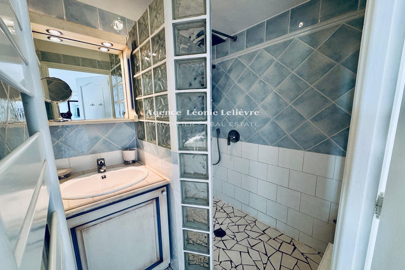 Maison - 102 m² - 4 pièces