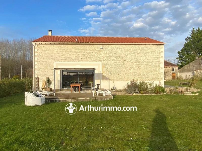 Maison - 167 m² - 4 pièces