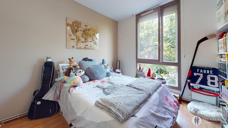 Appartement - 120 m² - 6 pièces