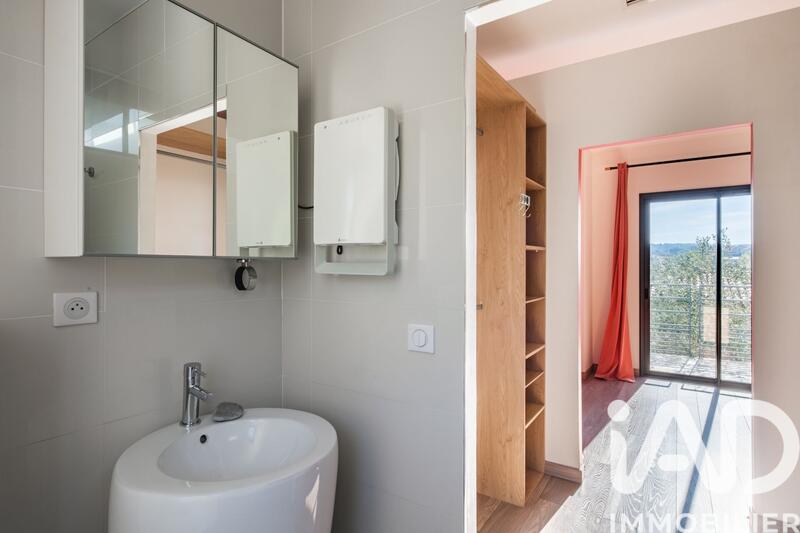 Maison de maîtres - 136 m² - 6 pièces